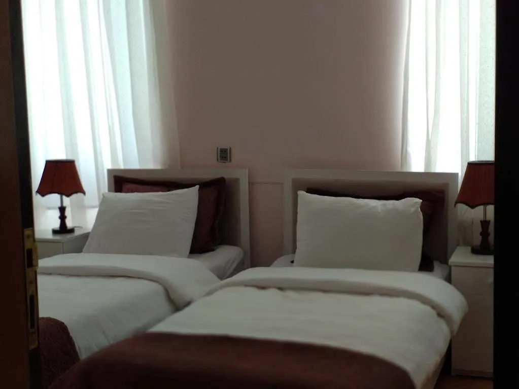 Central Baku Hotel 3*,  Азербайджан